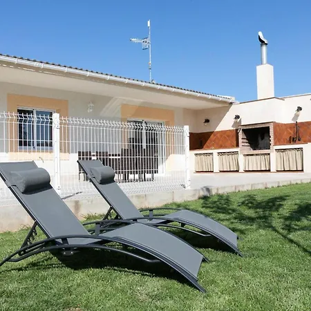 Aimar - Casa En Con Jardin, Piscina Privada Y Barbacoa - Deltavacaciones *